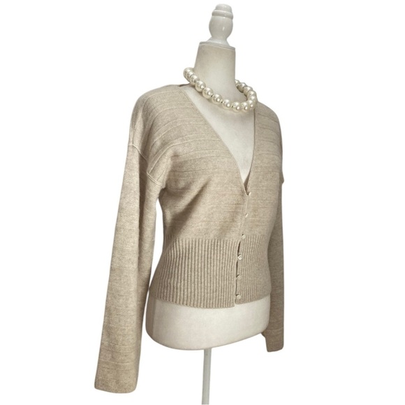 Club Monaco Cashmere Cardigan Sweater NWT Ribbed Bell Sleeves in Creamy Beige - Picture 3 of 11